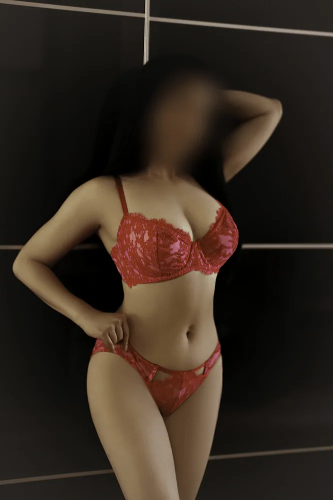 Clementine Amsterdam escort